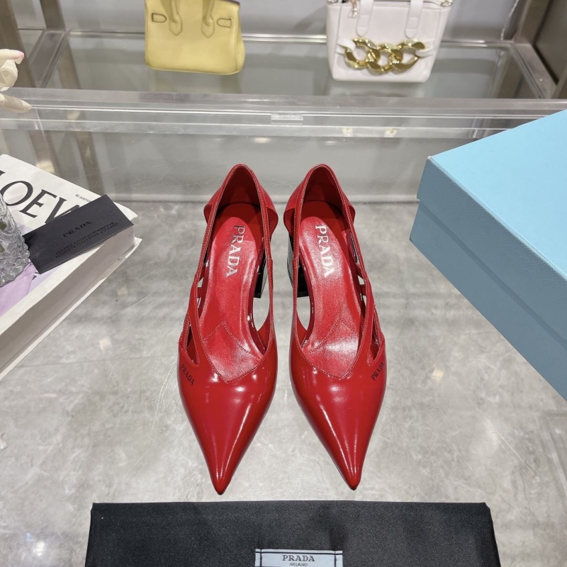 Pra*a high heels